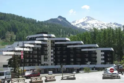 Image de À 100m des pistes de ski, 4ème étage, balcon, télévision, casier à ski, 38m², Vars