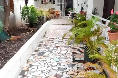 Image de Homerez - Maison confortable au Moule avec jardin clôturé