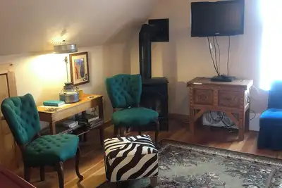 Image de The Jailhouse Loft-<br>Ski/bike/fish studio 2 blocks from historic Philipsburg