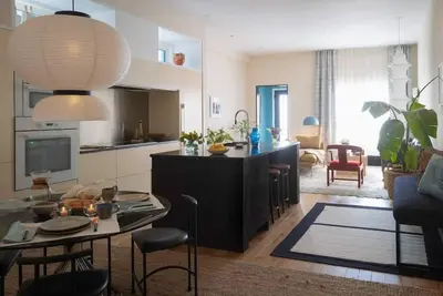 Image de Modern Home in Historic Hudson 3 Bedrooms 3 ensuite Baths