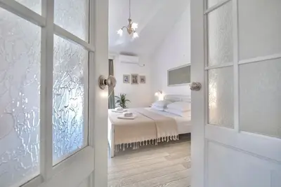 Image de Marinero Apartments-One bedroom apartment with Spa bath