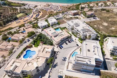 Image de Stylish sea view apartment [105]