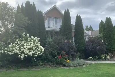 Image de Carriage House on Country Estate - minutes from 6 wedding venues