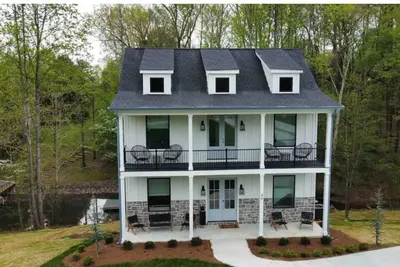 Image de Lake it Oar Leave it- Lake front Tim's Ford Lake with Dock