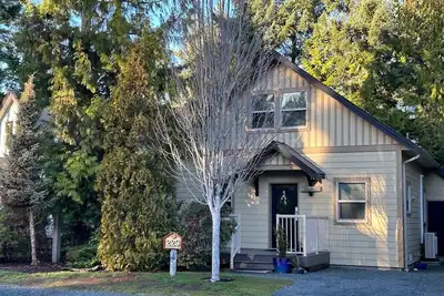 Image de Peaceful, immaculate and fully equipped!