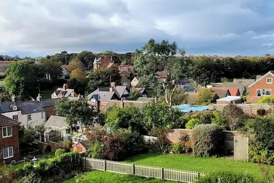 Image de Easy free parking and 5mins ocean and walking around parks or pubs easy