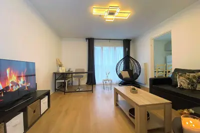 Image de Au cœur du village de Roissy en France, 5 min Cdg