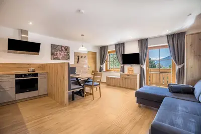 Image de Appartement 'Lechnerhof Murmeltier' près de la station de ski, Wi-Fi et balcon.
