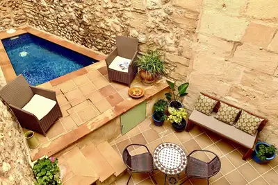 Image de Maison \"Casa Romana\", avec vue montagne, piscine et Wi-Fi.