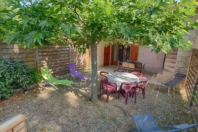 Appartement T3 en Rez de Jardin, 6 Couchages, à 5m des Plages et Commerces
