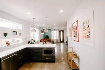 Image de Havana House: 4 Bedroom Oasis Minutes From Action