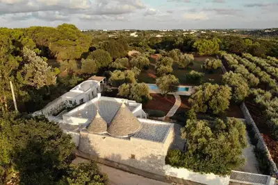 Image de Beautiful 6-bedrooms Villa with private pool located in the heart Valle D'Itria