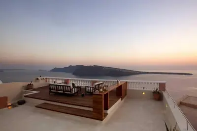 Image de Maison de vacances Oia pour 2 - 8 personnes avec 4 chambres à coucher - Logement de vacances dans u