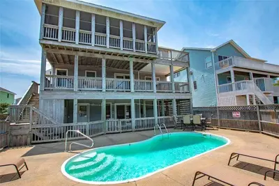 Image de 1618 - Dune Buggy, Spacious 6-Bedroom Home in Corolla, Nc, private pool