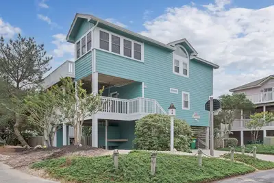 Image de 1749 - The Cat's Meow, 4-bed home in Corolla, Nc, private pool, hot tub, game room, sleeps 10