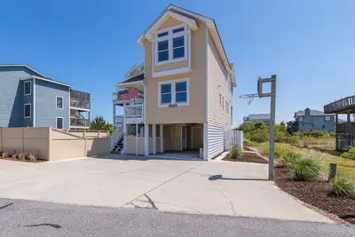 Image de 1848 - Patriots Place 6-bed 5. 5-bath Corolla, Nc, pet friendly, private pool, hot tub, game room