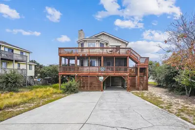 Image de 2840 - Turtle-ly Relaxed, Pet Free Oceanside Home in Carolina Dunes with Private Pool & Hot Tub