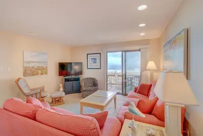 Image de Oceanfront 5188 - Casa Del Sol 6: A spacious 2-bedroom, 2. 5-bath condo in Kill Devil Hills, Nc