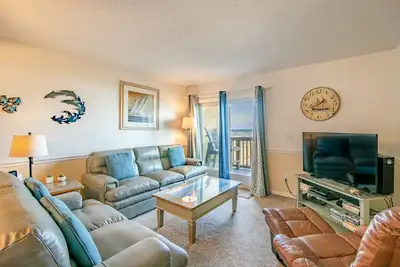 Image de 5215-Dolphin Dreaming, Oceanfront | Golden Strands | Kill Devil HIlls  | Sleeps 6