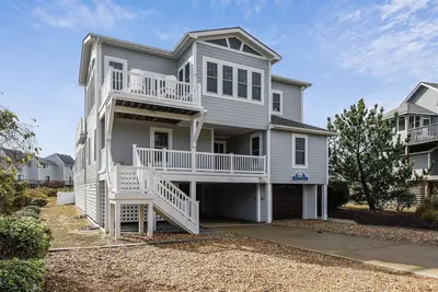 Paradise in Duck recently updated in luxury style for a true beach getaway