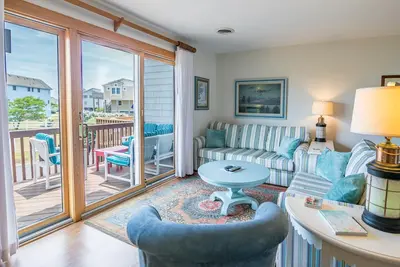 Image de 4204 - Outer Thanks, Adorable cozy condo tastefully decorated and features easy access to the beach