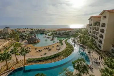 Image de Newest Luxury Resort is A Winner Ocean front golfers paradise