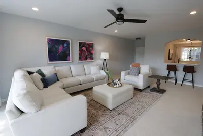 Image de Grandezza Club Condo with private Golf, Tennis, Pool workout facilities access