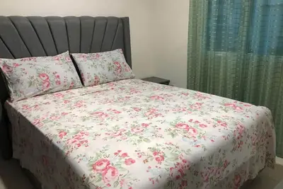 Image de It's appartement located in 2nd floor.