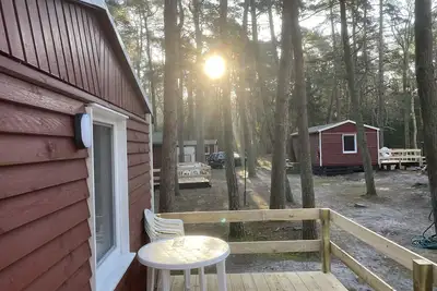 Image de Cozy beach bungalow in the middle of nature and close to the beach.