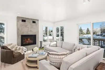 Image de Snowmass Family Getaway – Steps from Trails, Minutes to Slopes!