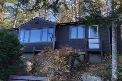 Image de Secluded lakefront cottage with private beach Lakes Region, Denmark Maine