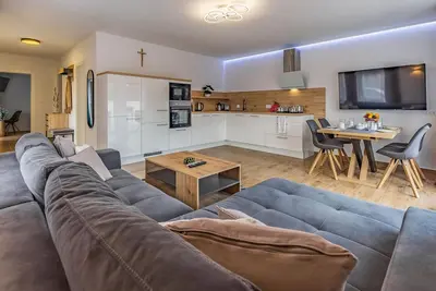 Image de Maison confortable à Medulin avec.