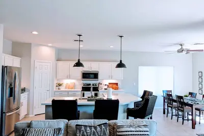 Image de Quiet Mountain View Home within walking distance to Copper Sky Community Center