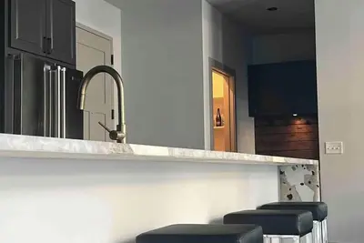 Image de Luxury Penthouse W/ Double Balcony