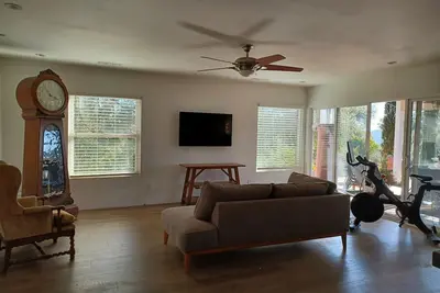 Image de Pets Welcome <br>Private Home on 2 Acres<br>Hiking, biking, Trails <br>