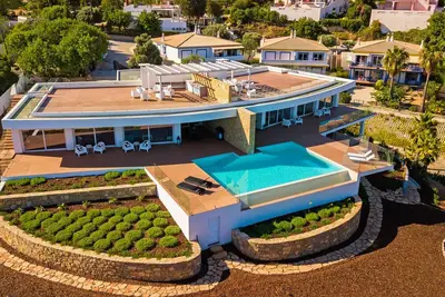 Image de The View - 6 Bedroom Villa