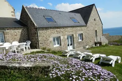Image de Promo dernière minute -5 % -Ty Avel*** - Les pieds dans l'eau - Vue Mer à 180°