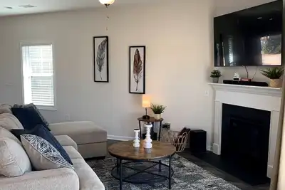 Image de New 3 Bdr Home - Clemson / Pendleton - Close to Everything