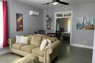 Image de Murphy’s Place 2-bedroom apartment near hiking skiing wineries and breweries.