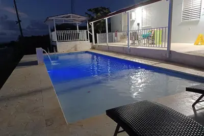Image de Private Villa, Ocean & Mountain view with Solar Heated Pool.