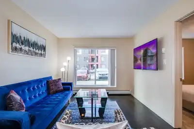 Image de Bright & Stylish• Disney + Perfect Retreat