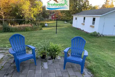 Image de Cottage on Pine: Fall Adventures Begin Here – Hiking, Waterfalls & More