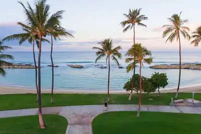 Image de You're Resort Home! Walk to Disney, Beach & Pool!