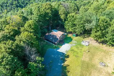 Image de Cozy cabin up in the mountain when you need a getaway!