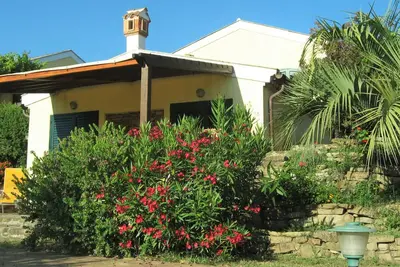 Image de Cilento - Castellabate, beautiful vacation home with sea view - 5 min. from the beach