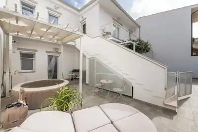 Image de Appartement \"La Casa dei Naviganti\", avec cour, jacuzzi et Wi-Fi. Animaux bienvenus.