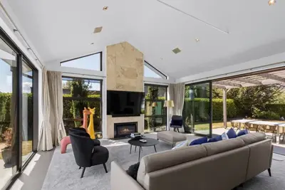 Image de Fabulous and Functional Family Home on Jackby
