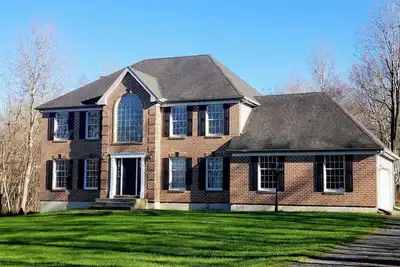 Image de Modern Estate★Private Pool! ★7 Bed/3 Bath★Hot Tub★Movie Theater! ★Game room★Pets!