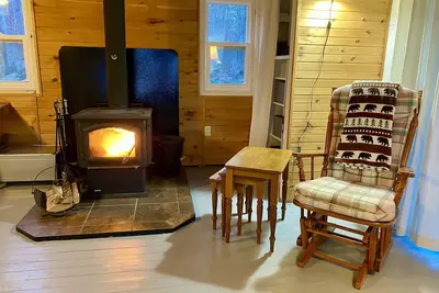 Image de Beachfront cottage on Stoco Lake Tweed