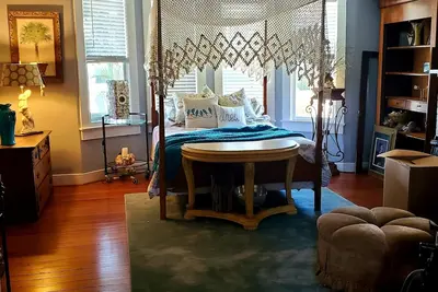 Image de \"River Views\"-Downtown Convenience, Tappahannock